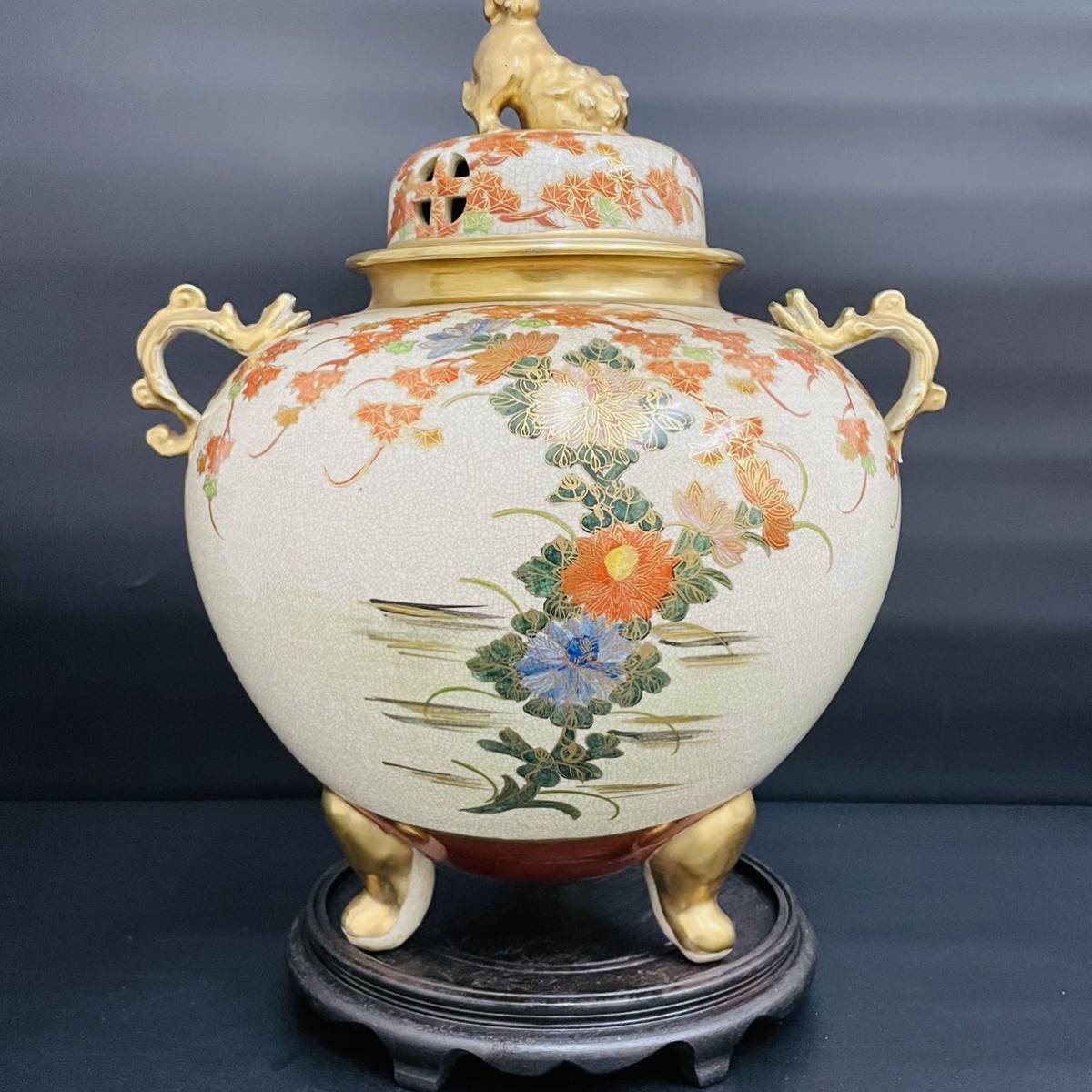 薩摩焼 丸十字 大花瓶 壺 金彩 色絵 花鳥図 双獣耳 獅子 大壺 唐木 台