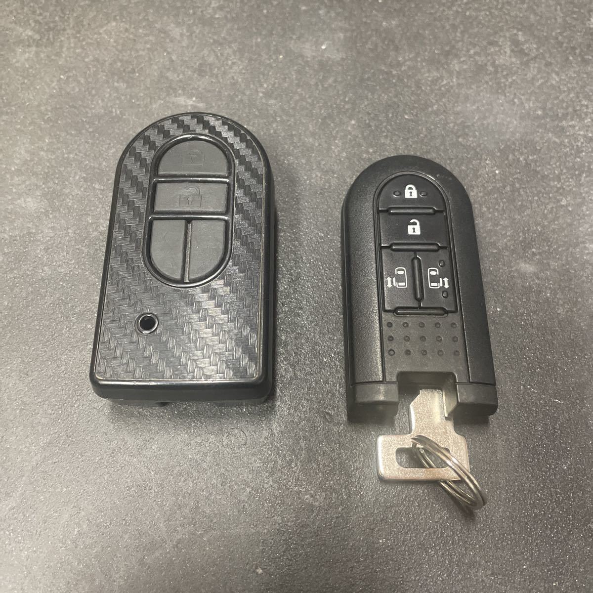 スマートキー ダイハツ キーレス ムーヴキャンバス　4ボタン　カバー付き