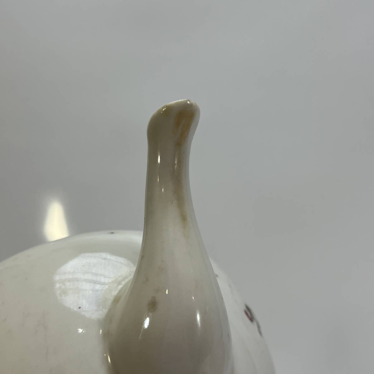 中国美術 唐物 豆彩 粉彩 万暦 久2830 在銘 粉彩人物紋蓋物 時代品 唐三彩 銀閣中国美術 旧家蔵出(YC25 φ18cm 折口碗 刻蓮花紋 梅瓶」に見る中国の美学--人民網日本語版--人民日報
