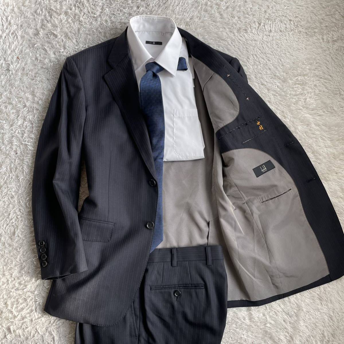 本物保証，格安 5 級 ダンヒル 大人のお洒落感 Dunhill ストライプ ウール 裏地グレー スーツ セットアップ ネイビー DUFAY L相当(Lサイズ)｜売買されたオークション情報、yahooの商品情報をアーカイブ公開 - オー Lサイズ