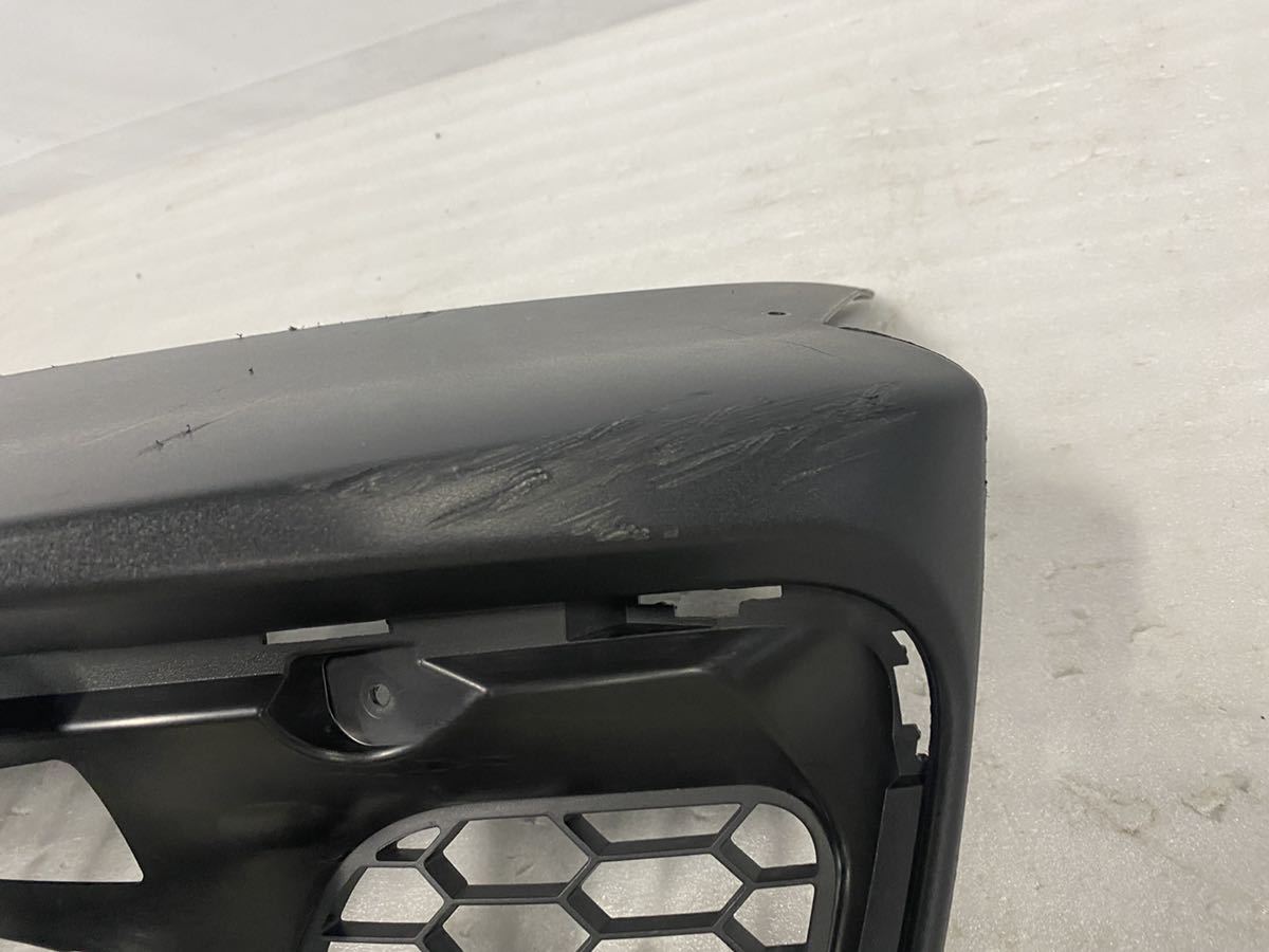 フィアット　アバルト595純正フロントバンパーグリル 735633050 ロアグリル 0 FIAT ABARTH FIAT&frasl;フィアット アバルト595純正フロントバンパー735633044 レーシングメッシュグリルシステム