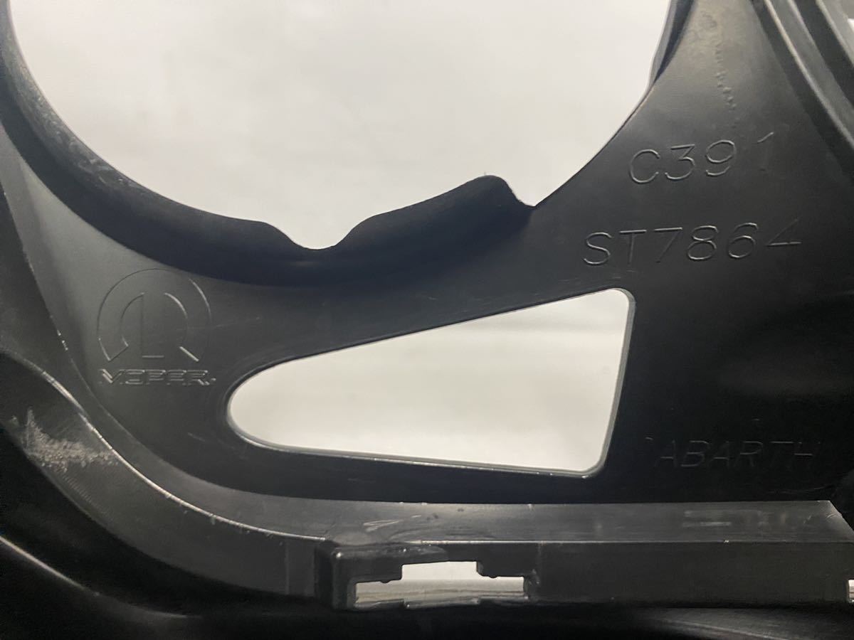フィアット　アバルト595純正フロントバンパーグリル 735633050 ロアグリル 0 FIAT ABARTH FIAT&frasl;フィアット アバルト595純正フロントバンパー735633044 レーシングメッシュグリルシステム