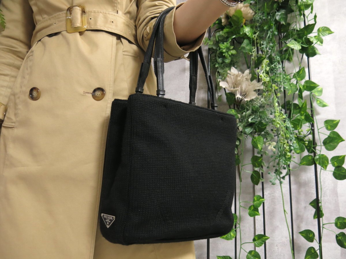 PRADA クルーネック セーター ニット | プラダ ロゴ ブラック 