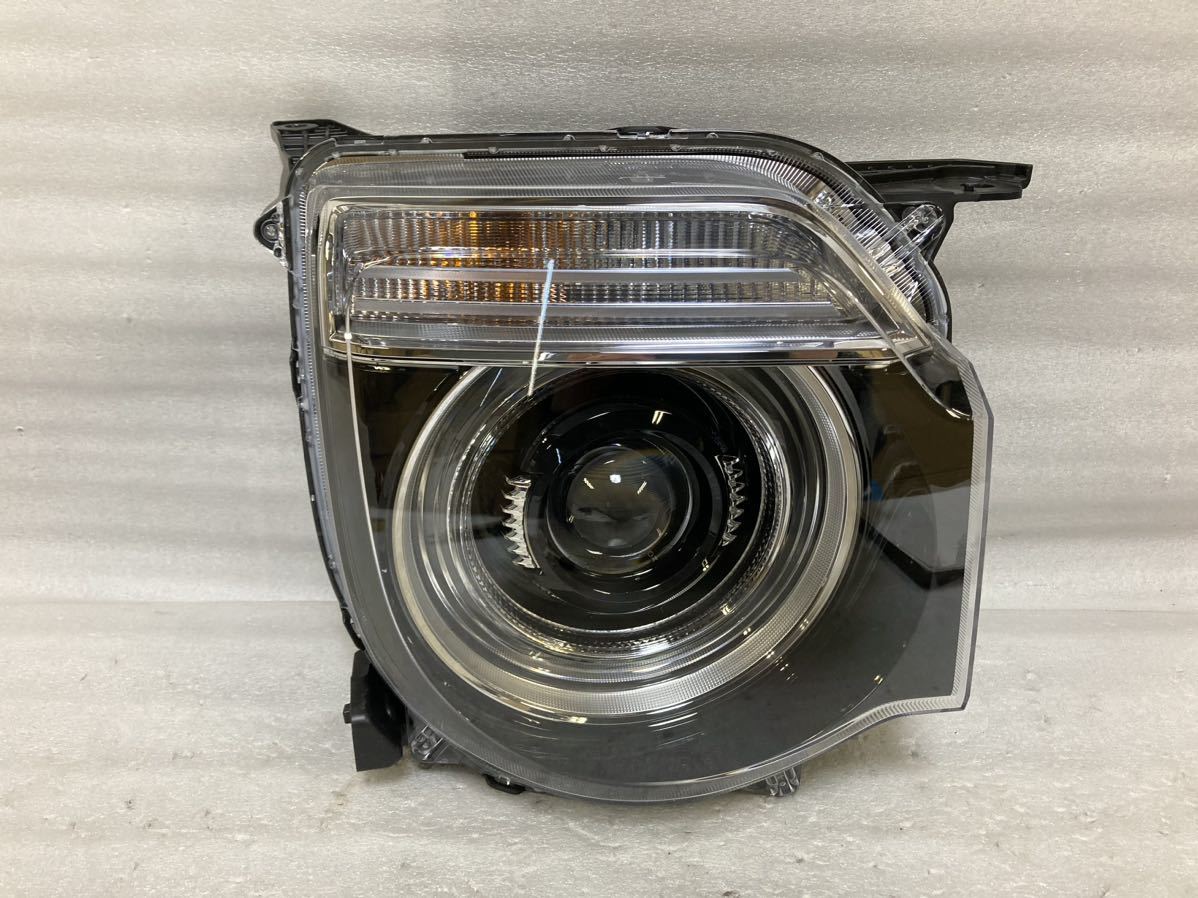 B8258 美品 N-WGN Nワゴン JH3 JH4 右ヘッドライト LED STANLEY W4834 打