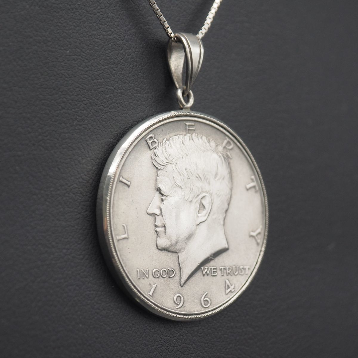 K18YG R261 リバティコイン ペンダント トップ 1964 デザイン シルバー チャーム ヘッド ヴィンテージ コイン型 ペンダント トップ