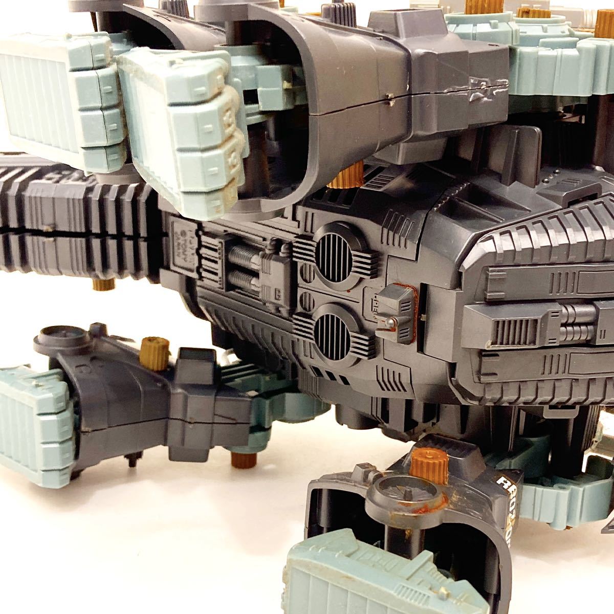 トミー 旧ゾイド ウルトラザウルス 恐竜型 RBOZ-005 メカ生体 TOMY ZOIDS 当時物 プラモデル alp川1222 ウルトラザウルス ゾイド 送料無料