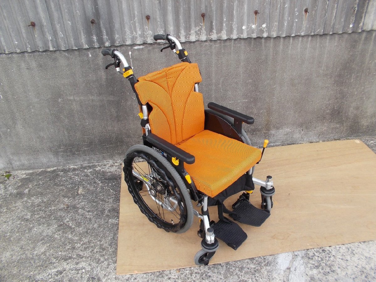 TS-22-1223-02 松永製作所 ネクストコア くるり NEXT-70B 車椅子 自走 
