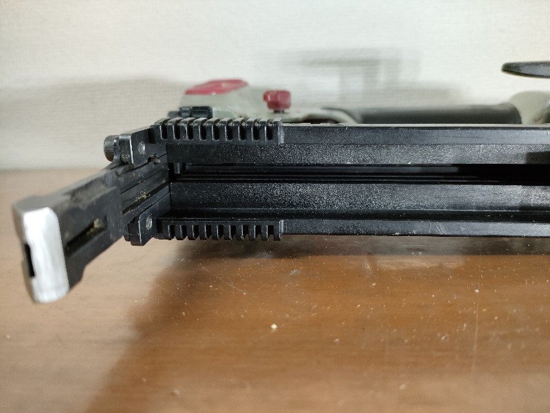 マックスMAX TA-238F/438MAフロア 常圧フロアタッカー 29-38mm エア