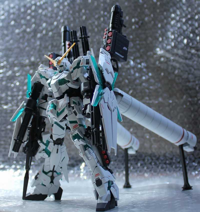 HGUC 1⁄144 フルアーマー・ユニコーンガンダム(デストロイモード