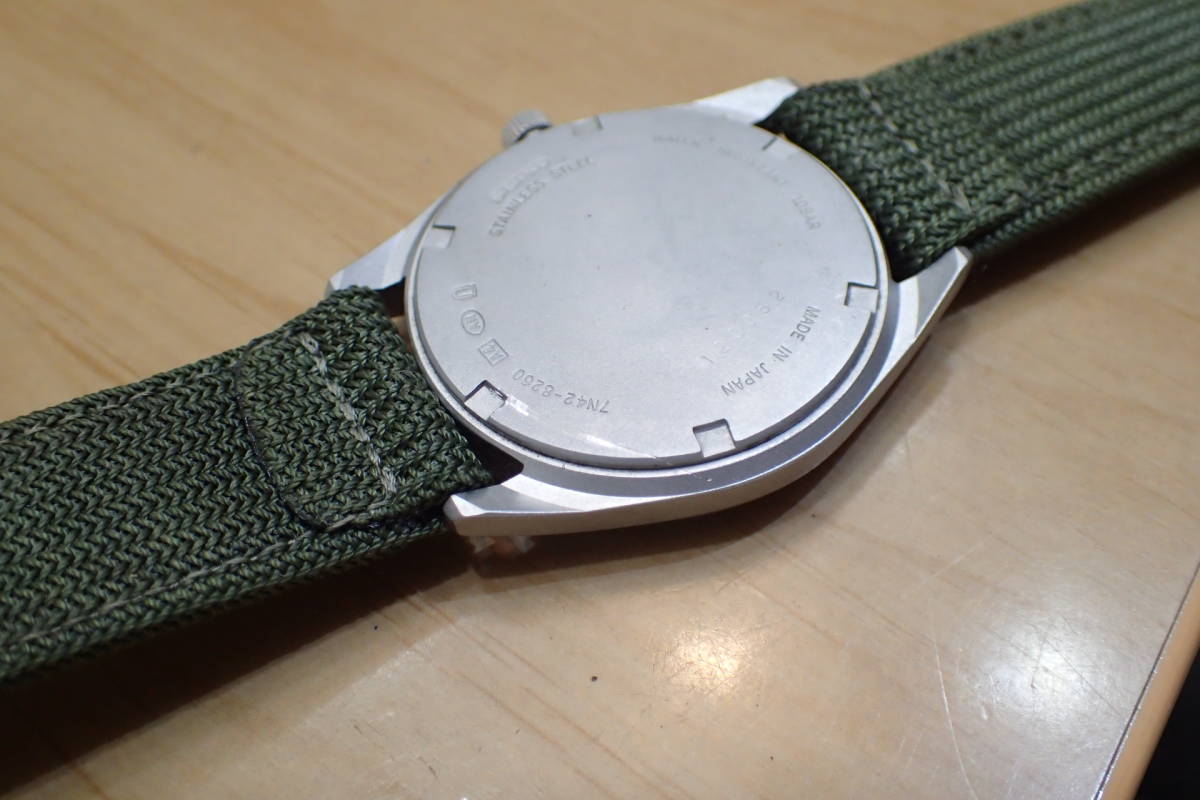 SEIKO/セイコー 7N42-8260 ◇ミリタリー/夜光付き針 メンズ腕時計 