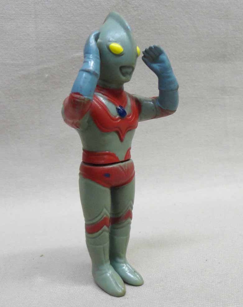 ブルマァク　帰ってきたウルトラマン　ミニサイズ　当時物 当時物！】ブルマァク 帰ってきたウルトラマン ミニサイズ ソフビ 2体