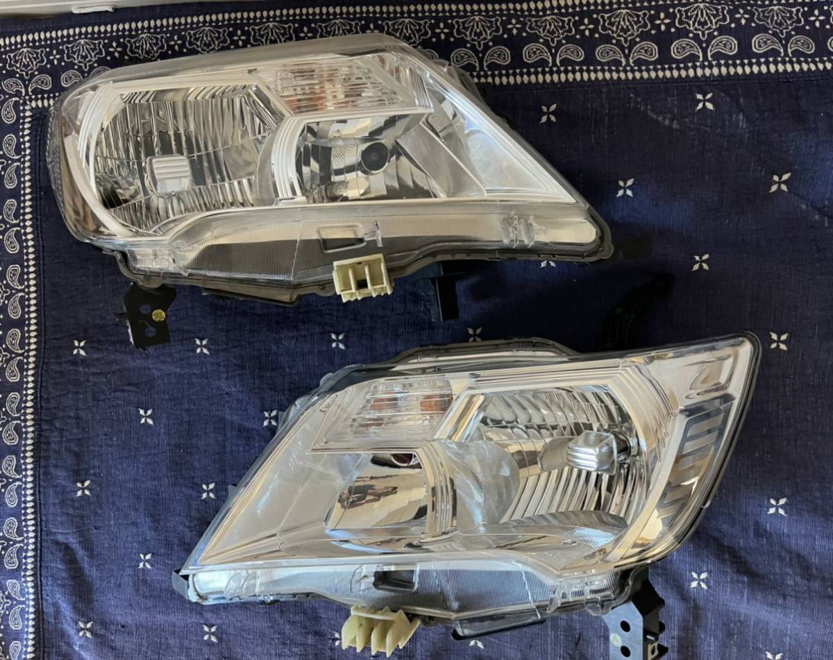 セレナ C26 FC26 前期 HID 左右ヘッドライト バラスト付き 点灯OK