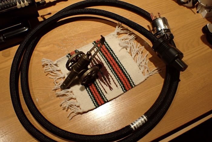 ACOUSTIC REVIVE Acoustic Revive 電源ケーブル POWER - | Code 0