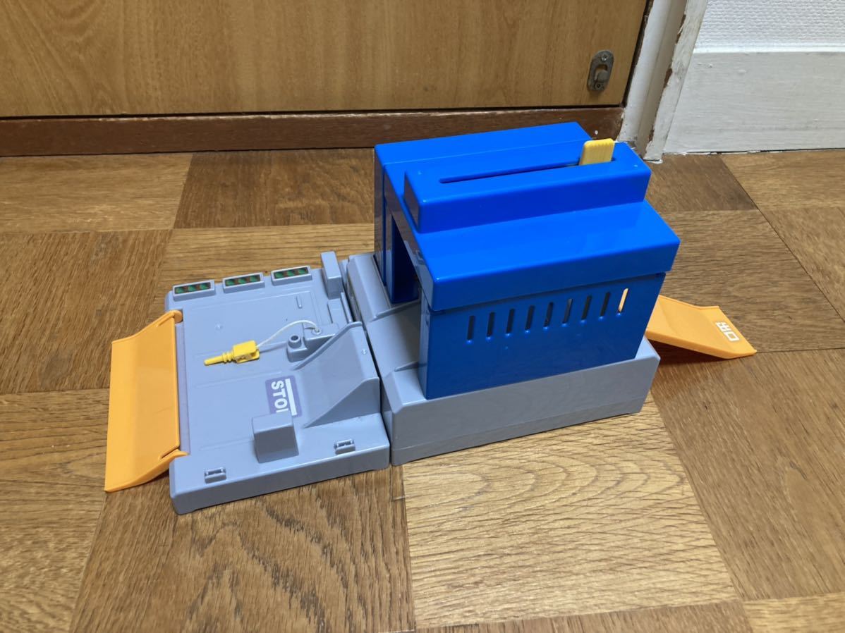 トミカ　じゃぶじゃぶ洗車場　中古　実働_4