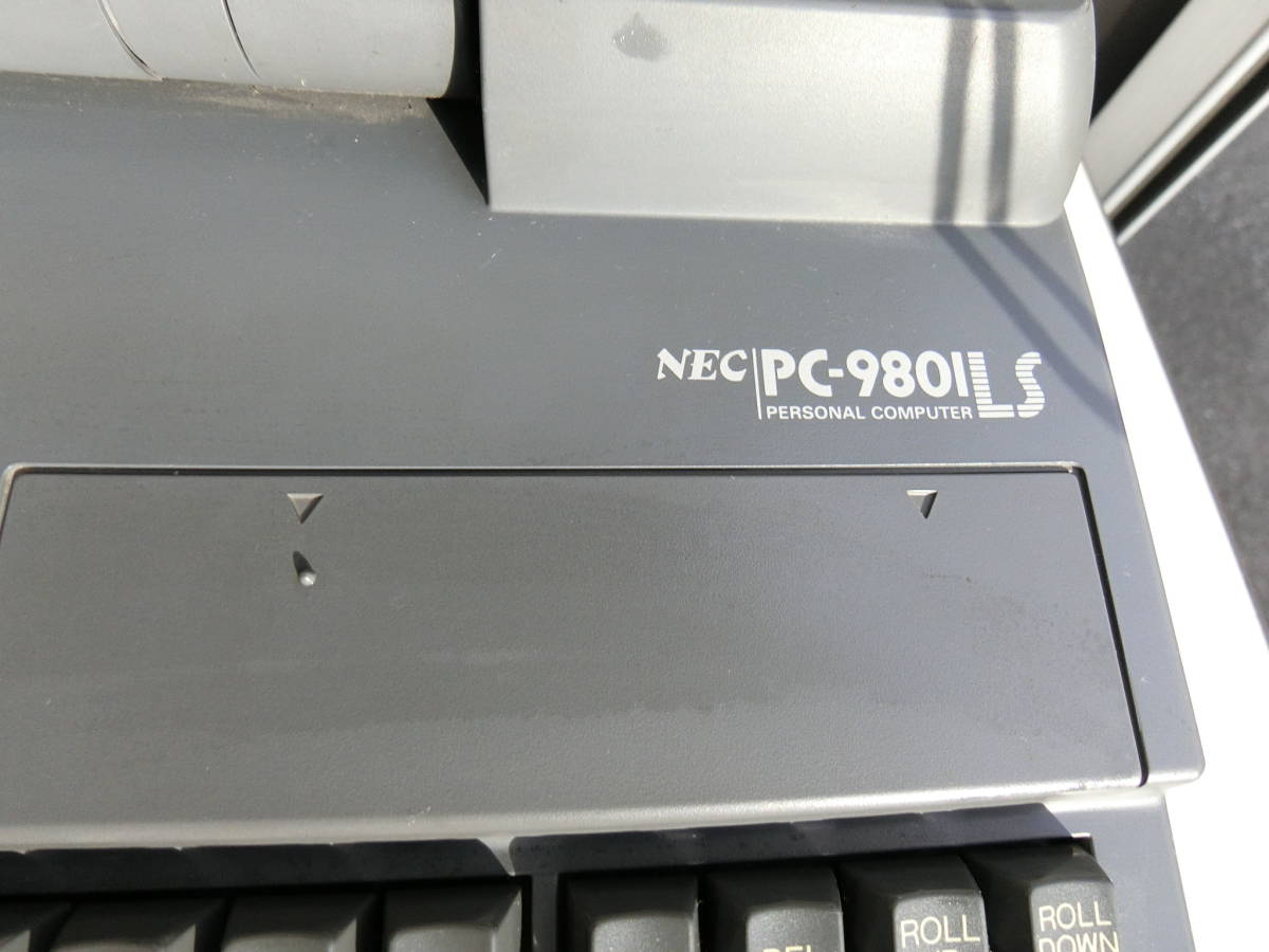 NEC - PC-9801 Retro PC-9801LS PC PC-9821 ジャンク品 ラップトップPC 