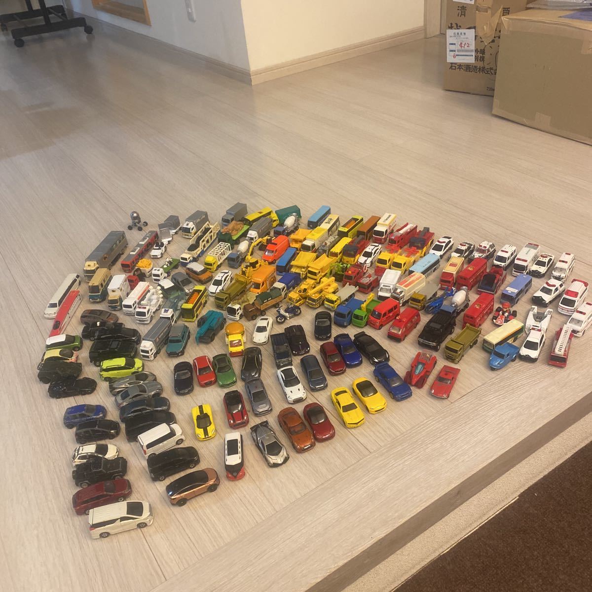 94トミカ TOMICA 大量 まとめ売り まとめて　セット廃盤廃番レア イベント プレミアムトミカ博 ロング限定 働く車 緊急車両 TOMY 1円