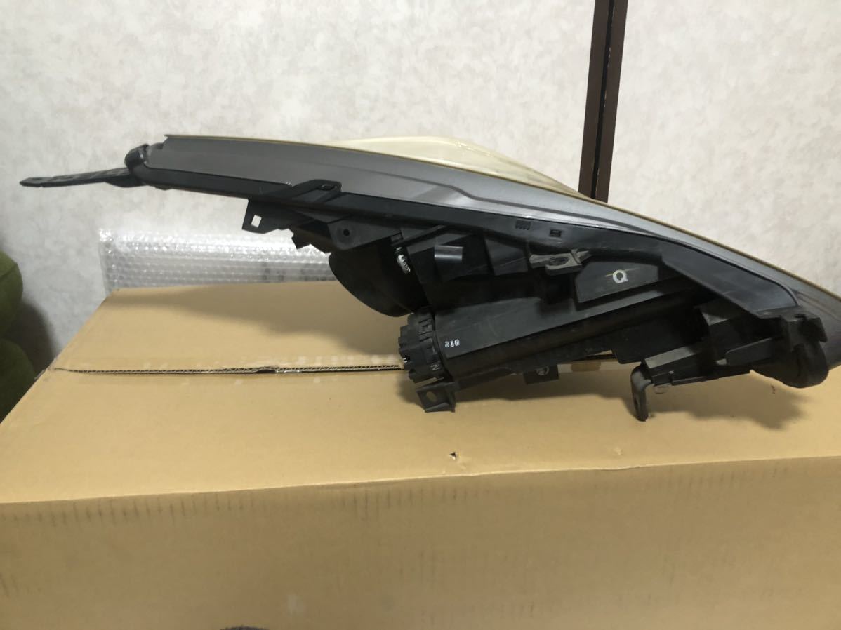 フェアレディZ Z34 左ヘッドライト KOITO100-63055 Z34 フェアレディZ