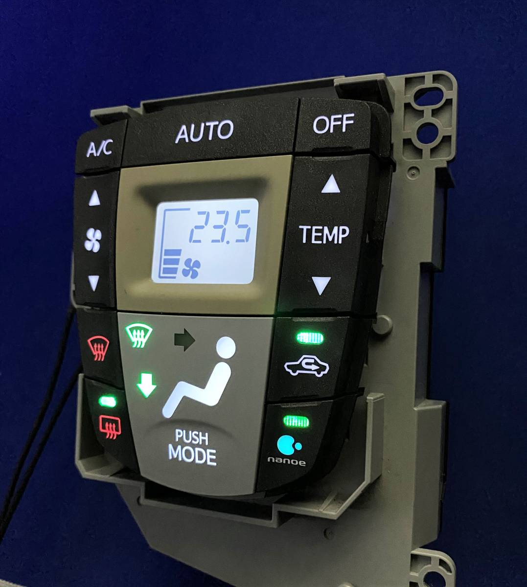 1円スタート！ ムーヴ カスタム LA100S LED打ち換え済み エアコンパネル ☆ nanoe有り車用