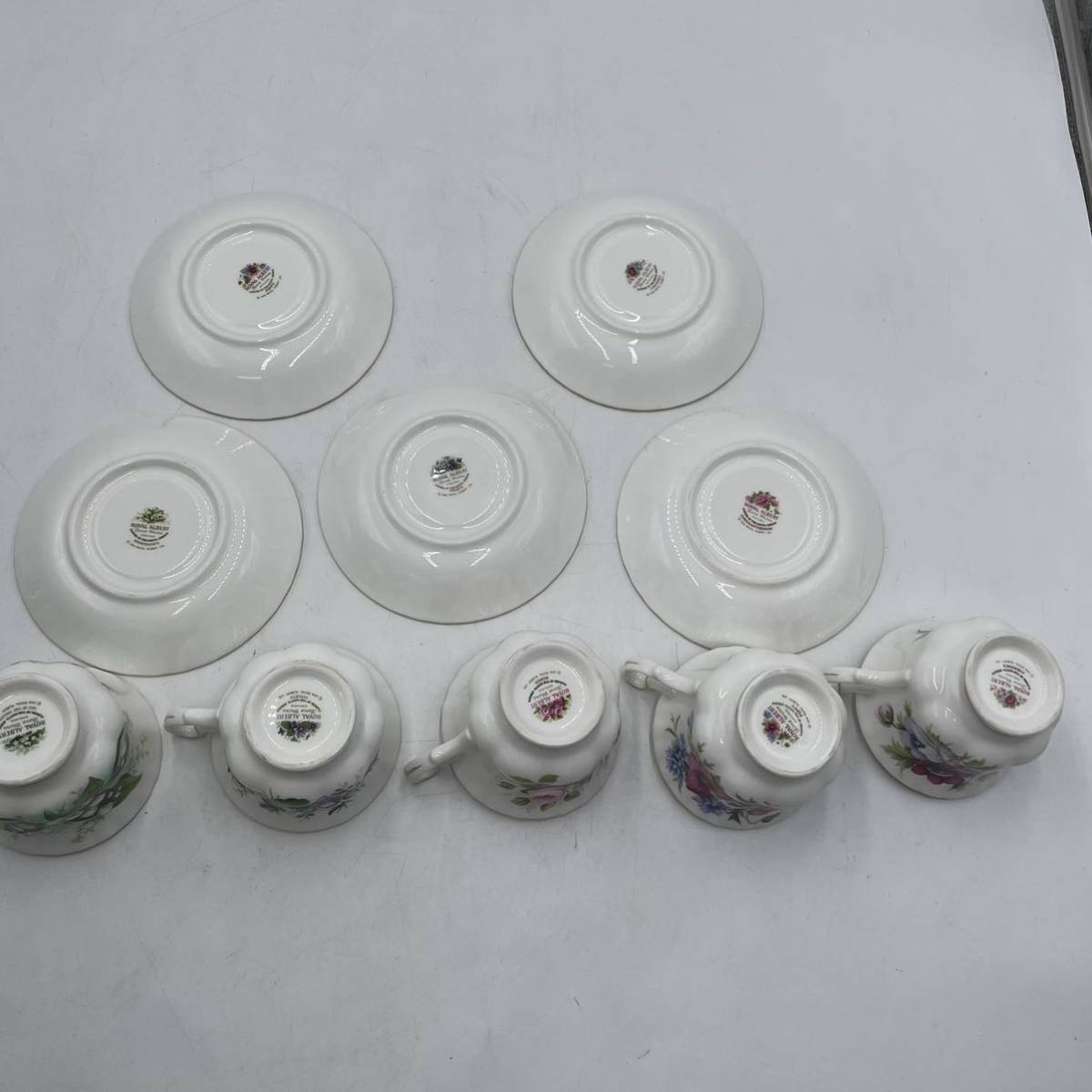□【売り切り】 ROYAL ALBERT/ロイヤルアルバートスノードロップ C&S