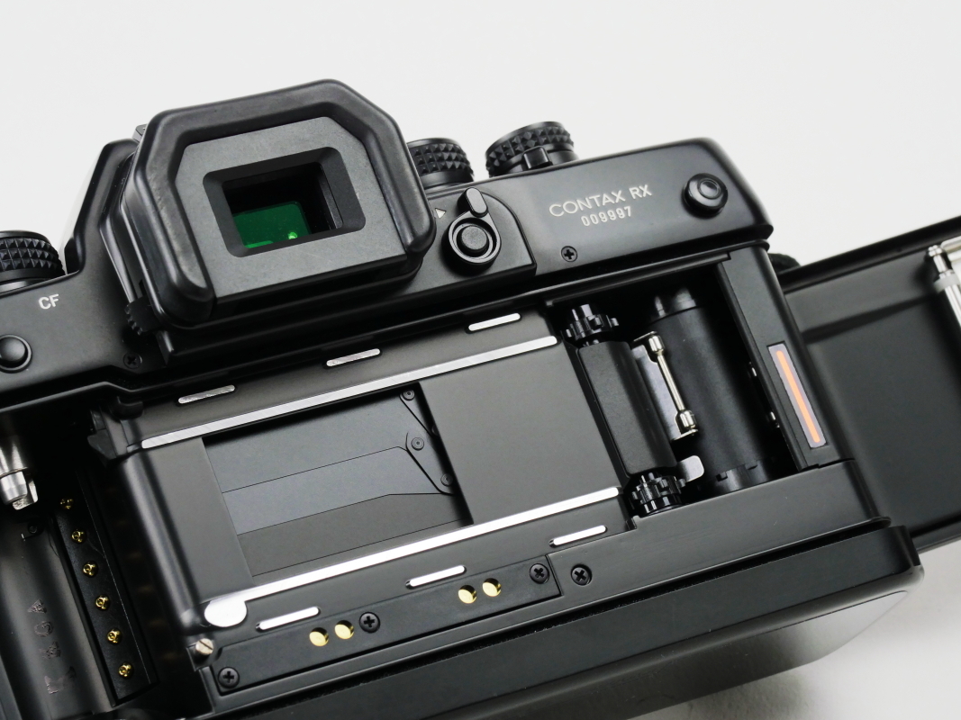 ☆外観綺麗 コンタックス CONTAX RX ボディ RX CONTAX ボディ ☆良品