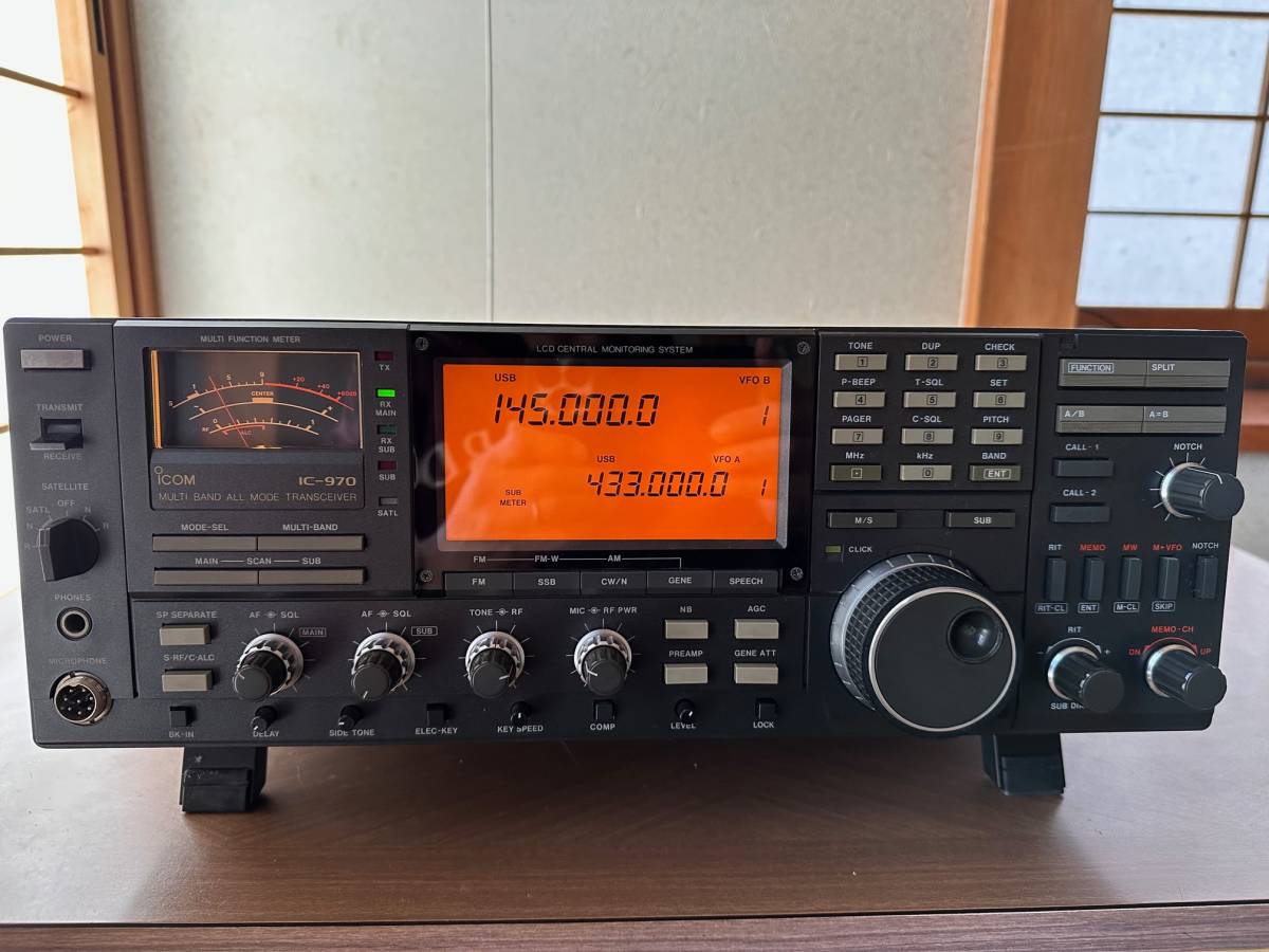 ICOM IC-970 144～2400MHz オールモードトランシーバー AC電源付き