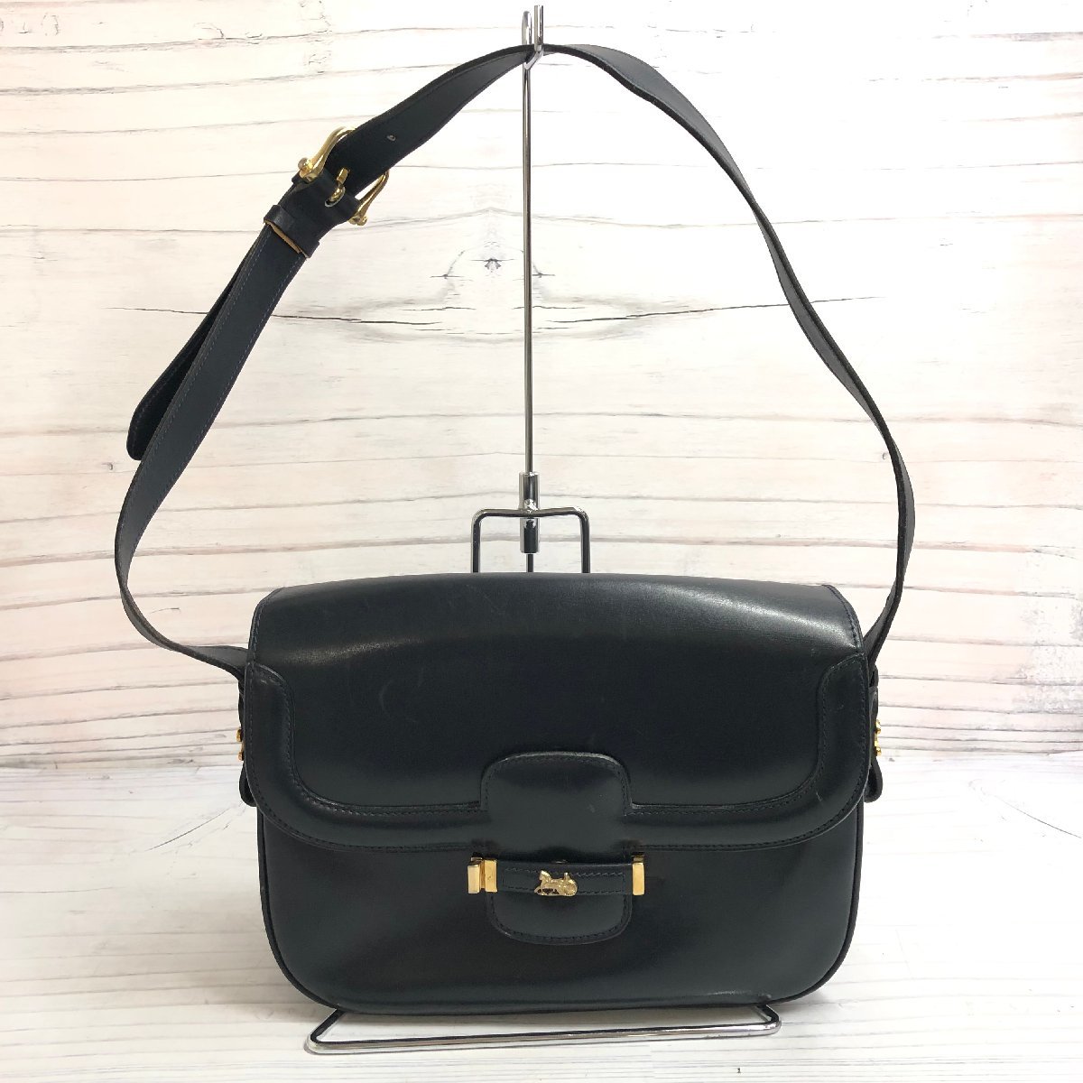 f001 C CELINE セリーヌ トリオンフ ロゴ ホースビット 金具 レザー 