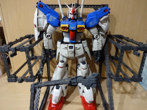 バンダイ ガンプラ PG 1/60 パーフェクトグレード ガンダム GP01/Fb 試作一号機 フルバーニアン 中古 素組