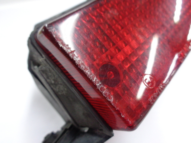 ［6372］カワサキ GPZ900R ZX900A 純正 テールランプ 中古 STANLEY 040-6681 点灯確認済み GPZ900R カワサキ - ZX900-A8の諸元・スペック情報 Ninja（ZX900 カワサキNinjaの元祖！