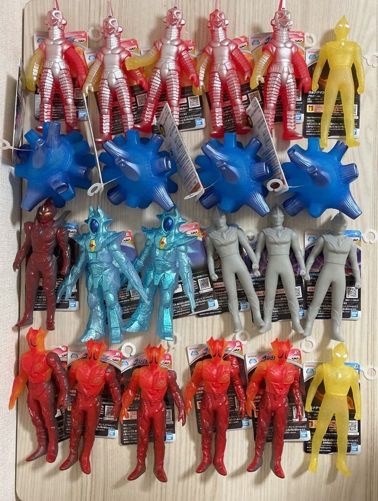 在庫処分】ウルトラマン ソフビ フィギュア ナムコ限定 22点 をご覧