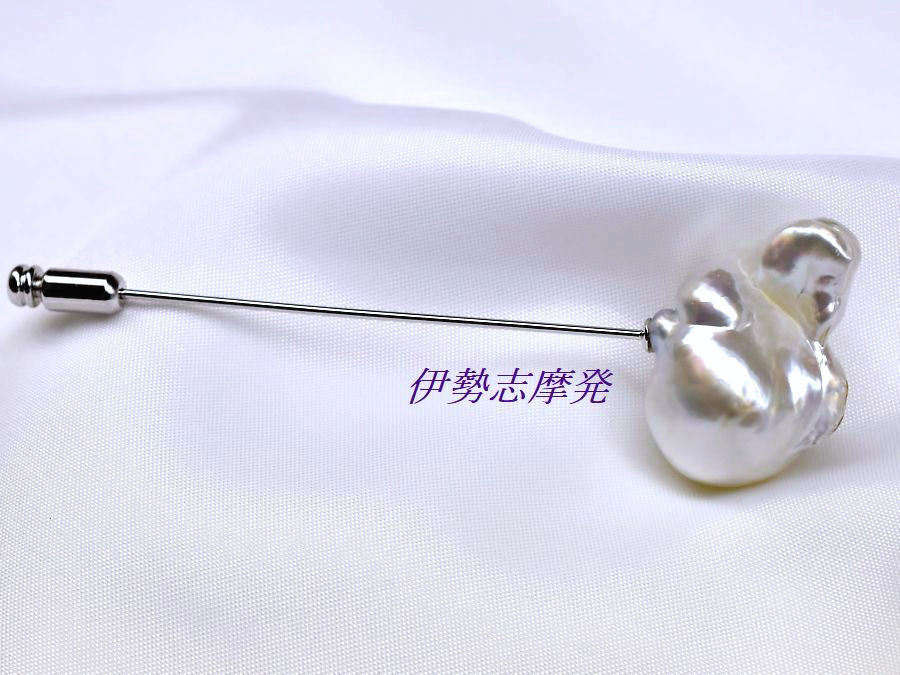 ◆伊勢志摩発◇ 超特大の白蝶ジャンボ珠！26㎜ｘ17,3㎜ｘ厚み15,4㎜ナチュラル南洋真珠ピンブローチ/84_2