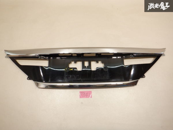 トヨタ 純正 ANH20W ANH25W GGH20W GGH25W 20 アルファード ヴェルファイア 後期 リア リヤ ガーニッシュ ブラック メッキ 76801-58110