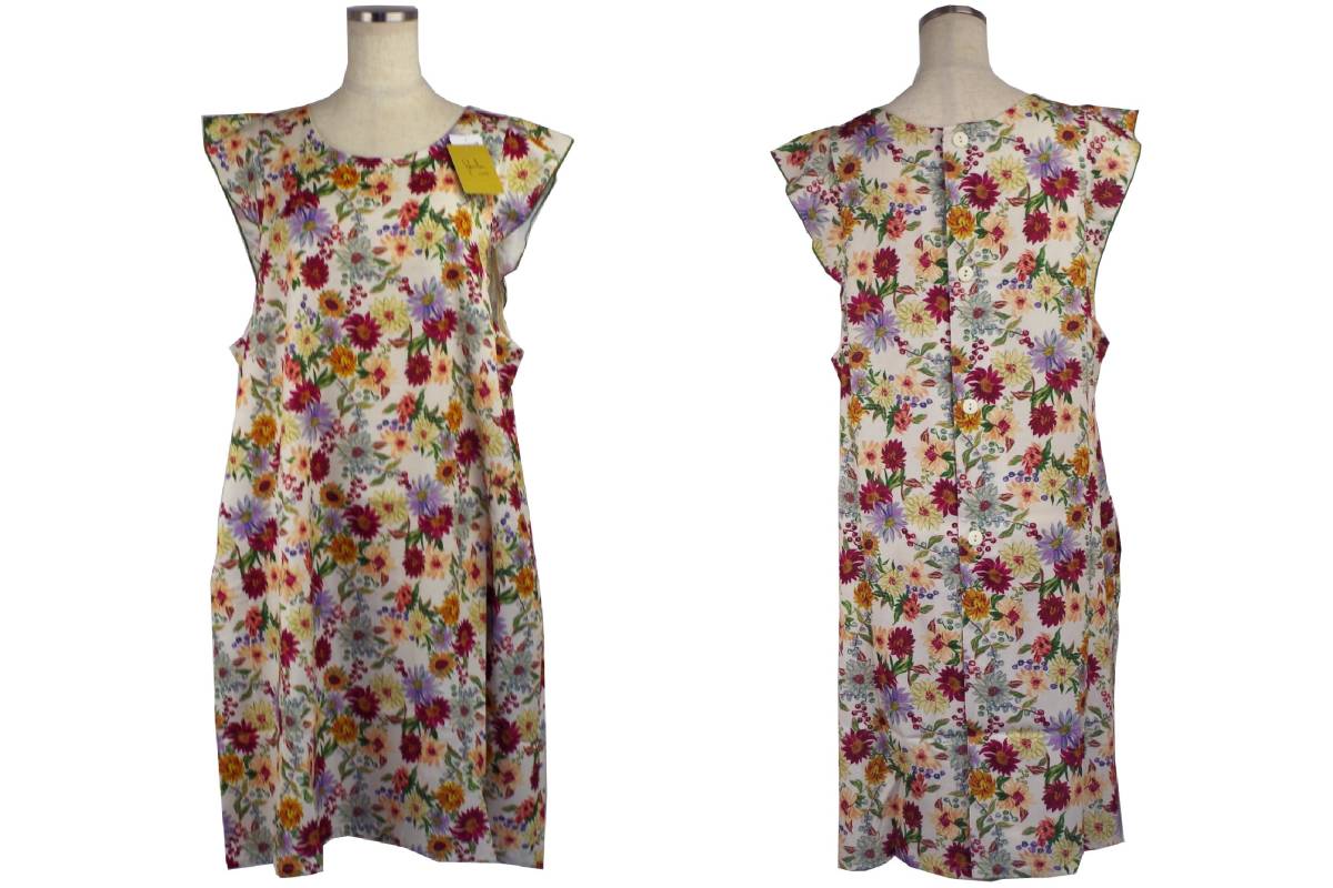 即決★シビラSybilla casa　肩フリル背ボタン背付きエプロン　アイボリー　№ 6793　新品