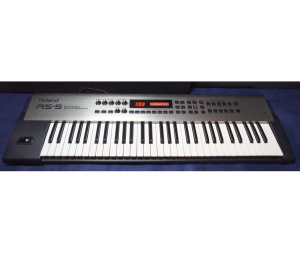 ローランド　シンセサイザー　RS-5 動作品　ソフトカバーおまけ RS-5 シンセサイザー Roland ローランド 動作良好•美品Roland 希少品