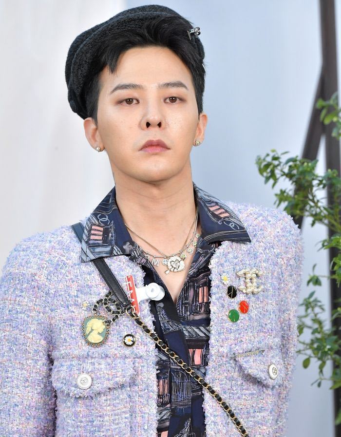 希少モデル CHANEL シャネル ブローチ ココマーク COCO ロゴ G-Dragon 