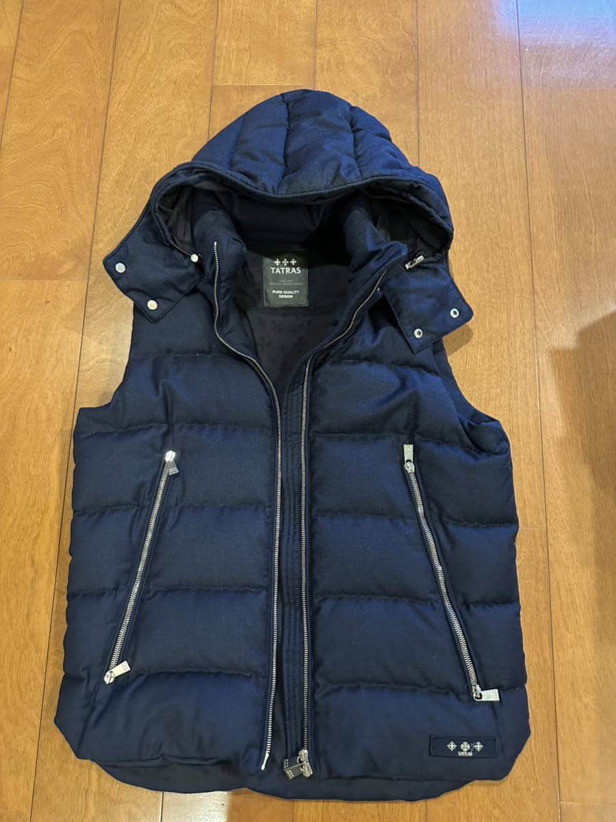 ◇TATRAS タトラス フード付 ダウンベストMTA16A4299 MAGNO 79 NAVY 