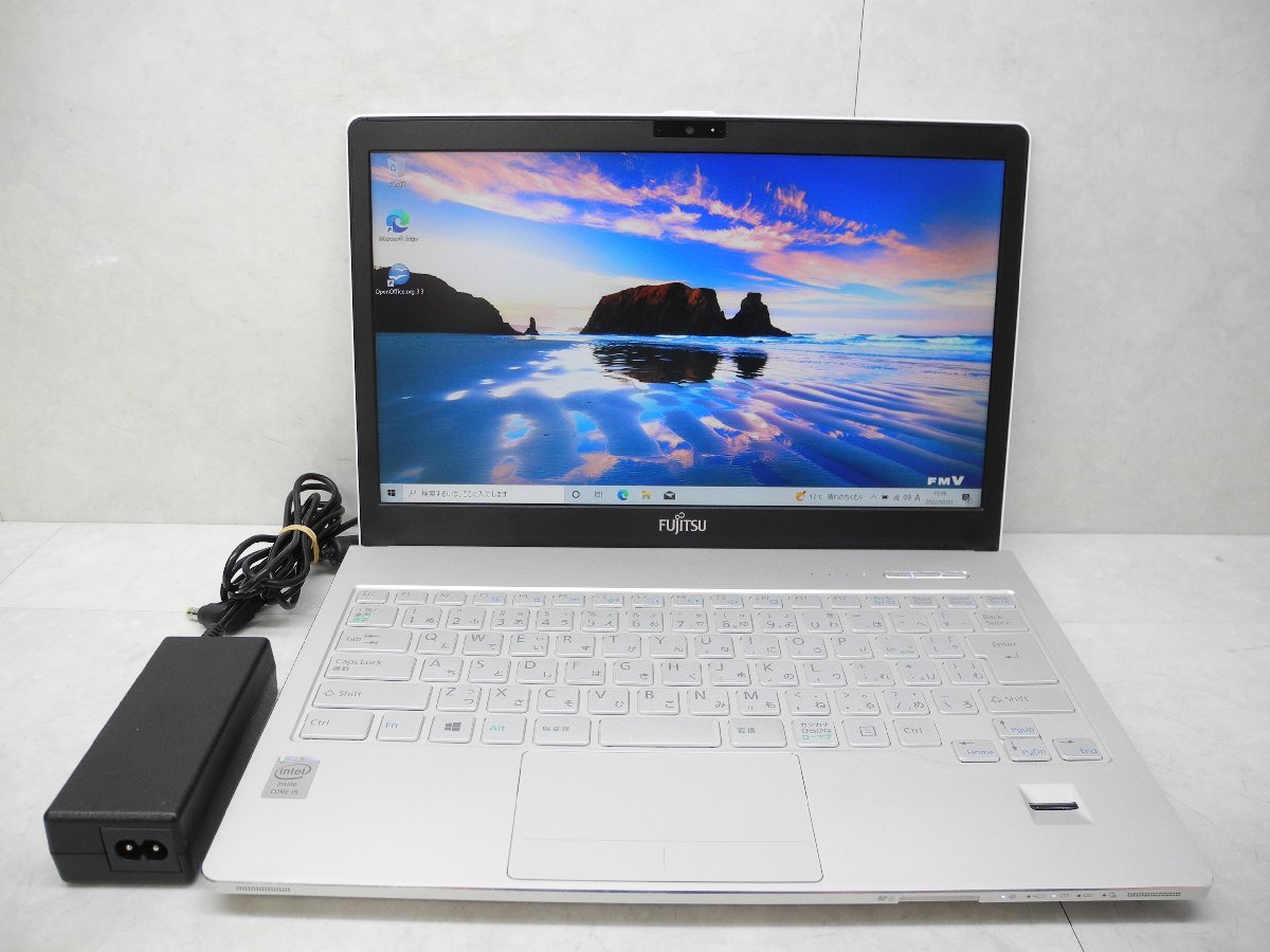 2021年製 Windows11 富士通 AH42/F3 Celeron-6305 メモリ8GB SSD256GB