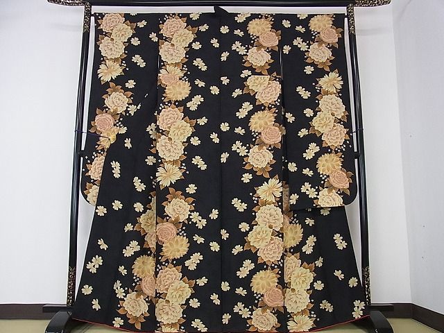 花美人□豪華振袖 舞花文 黒地 金彩 逸品 ps3217 黒地 花美人着物□