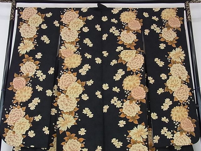 花美人□豪華振袖 舞花文 黒地 金彩 逸品 ps3217 黒地 花美人着物□