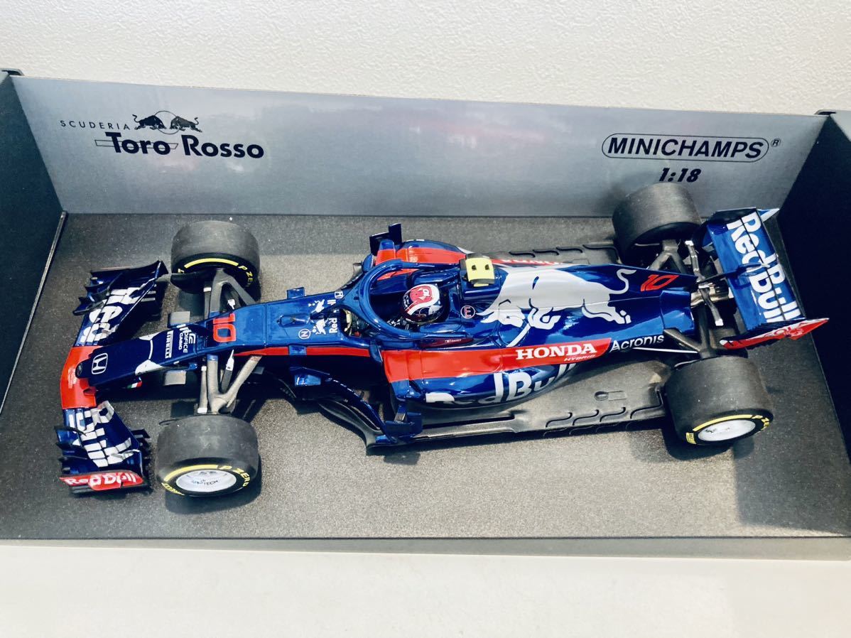 1/18 Minichamps レッドブル スクーデリア トロロッソ ホンダ STR13 P 