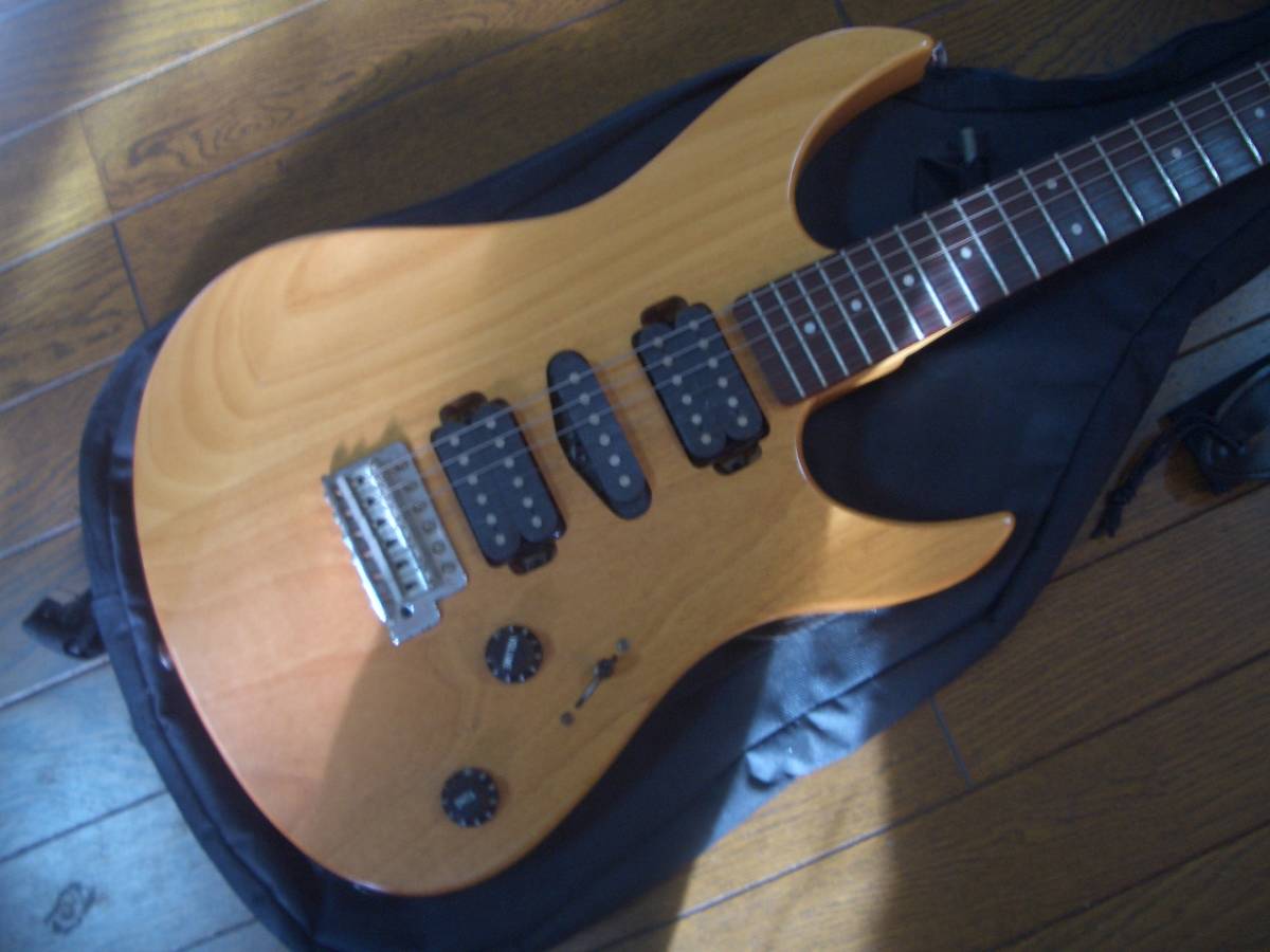 YAMAHA 初期ロゴ 使用頻度少ない備品 古いですがガリ無し 傷ほとんど 