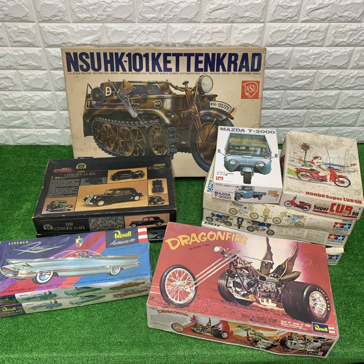 1円～△世界のコイン 硬貨 1円 戦車 バイク など いろいろ まとめて アメ