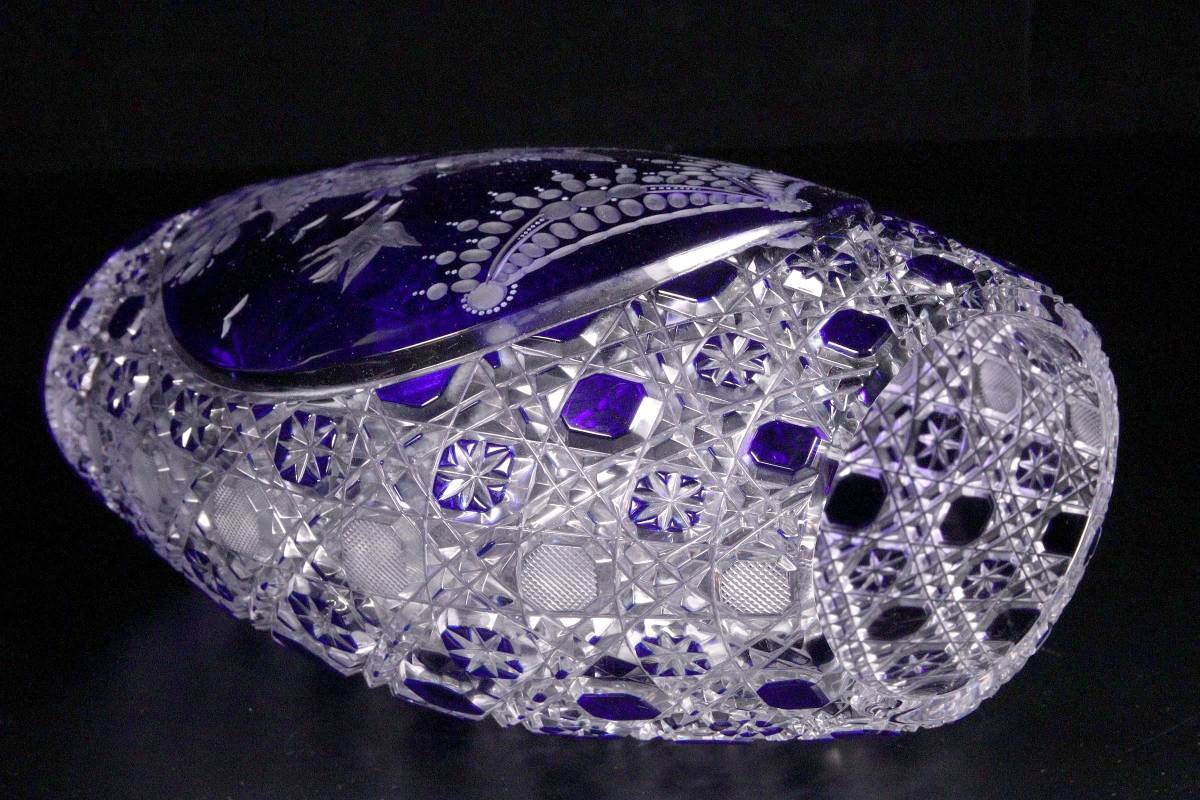 錵 百貨店購入 MEISSEN マイセンクリスタル アラビアンナイト 切子花瓶 26cm 共箱 T C179 WP/23.1廻/SI/ 120 ...