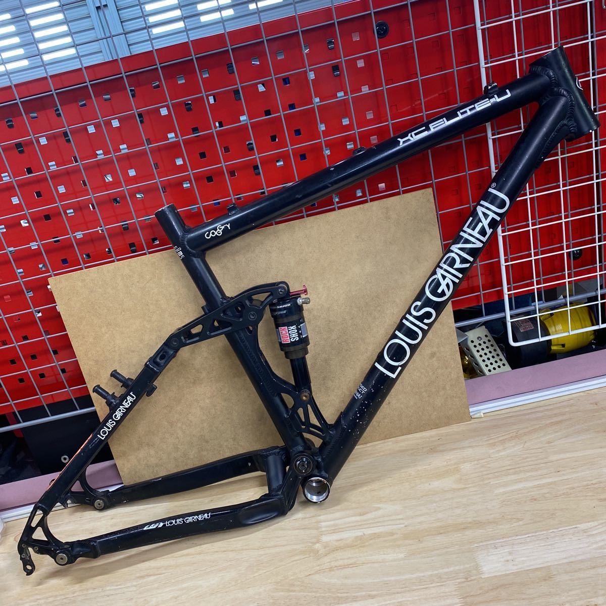 LOUIS GARNEAU XC FLITE-U 470mm ルイガノ フルサスMTBフレーム ロック 