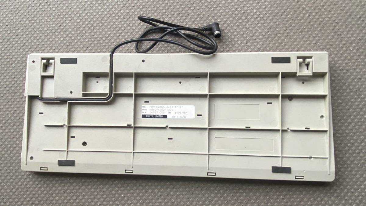 美品 富士通 FUJITSU FM TOWNS MARTY マーティー キーボード FMM-KB305 