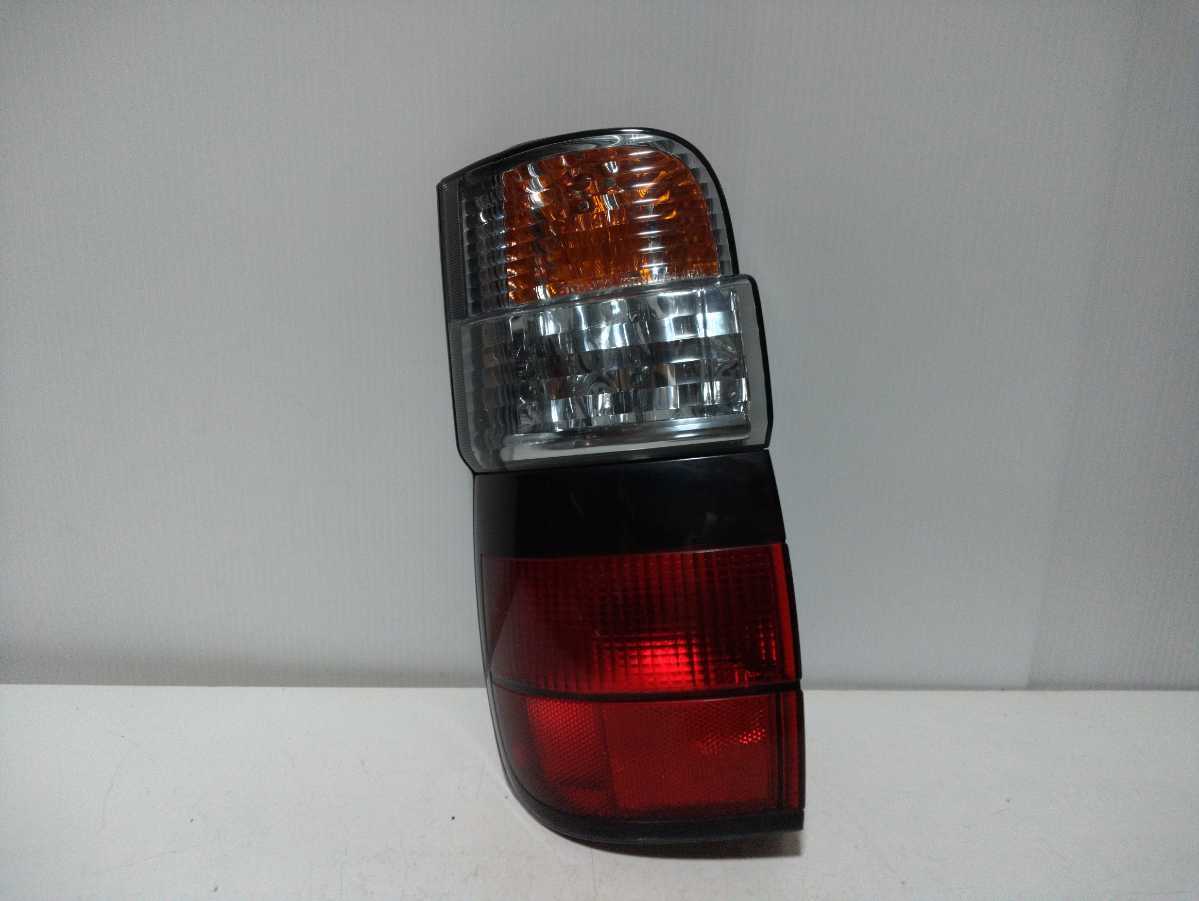 トヨタ純正品　KZH コイト製作所　100系 ハイエース　最終型　テールランプ　左