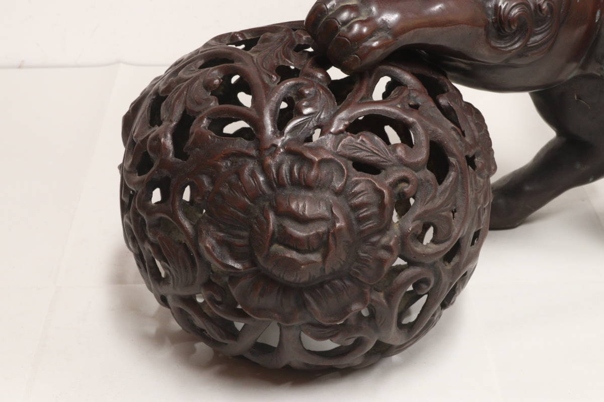 Yahoo!オークション - 「玉獅子」銅製 (金属工芸) の落札相場 K18刻