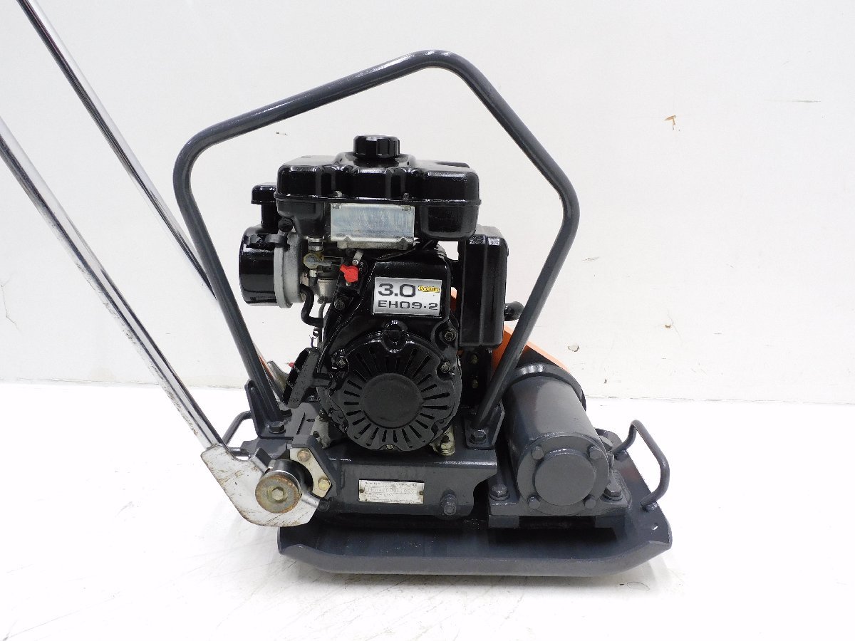 ☆1000円スタート売切り！☆日立 プレートコンパクター ZV40PF