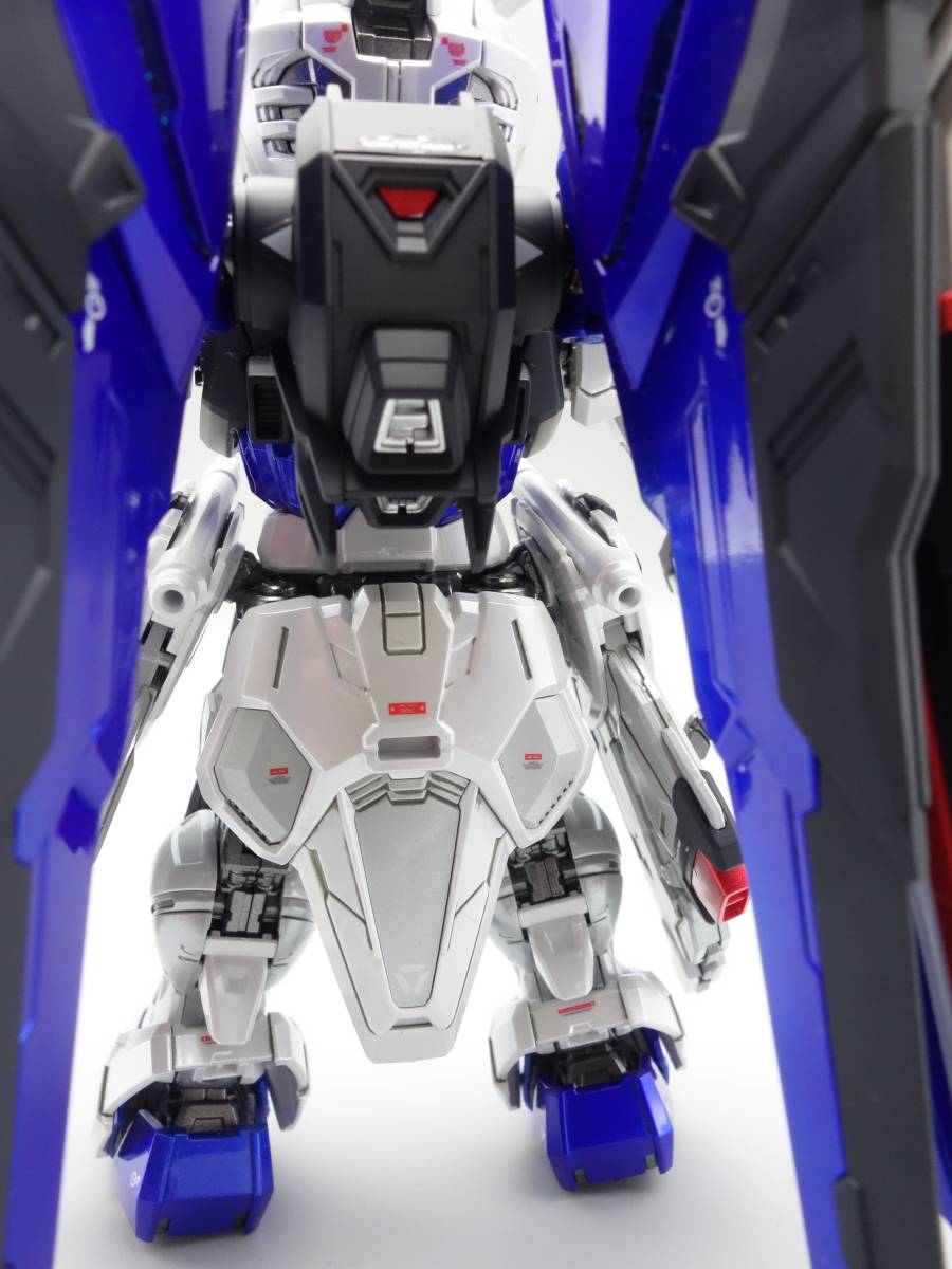 MGSD フリーダムガンダム 塗装済み完成品 ガンプラ(完成品)｜売買され