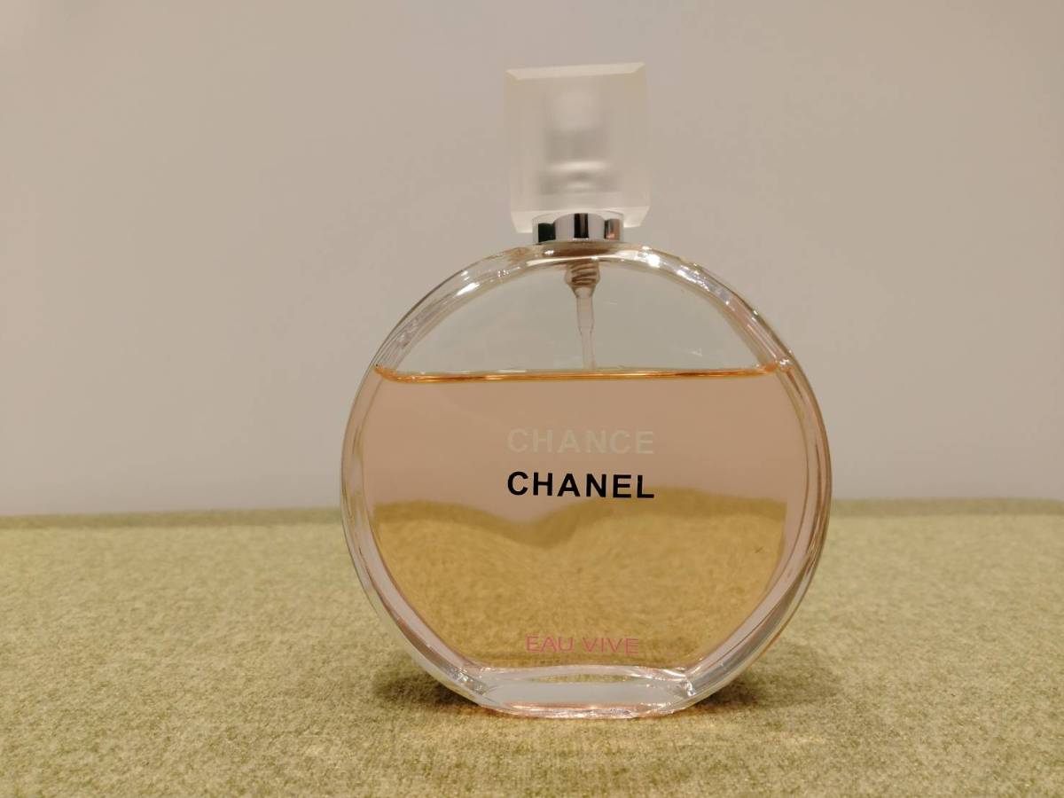 オー チャンス オードゥ ヴィーヴ トワレット シャネル CHANEL | EDT