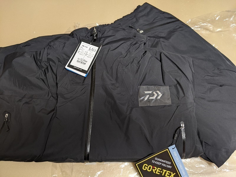 48%off ダイワ DW-1122 2XL ゴアテックスプロダクトウィンタースーツ 48%off ダイワ DW-1122 2XL ゴアテックスプロダクトウィンタースーツ